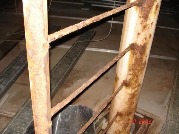 Internal Pipeline Blasting Close-up